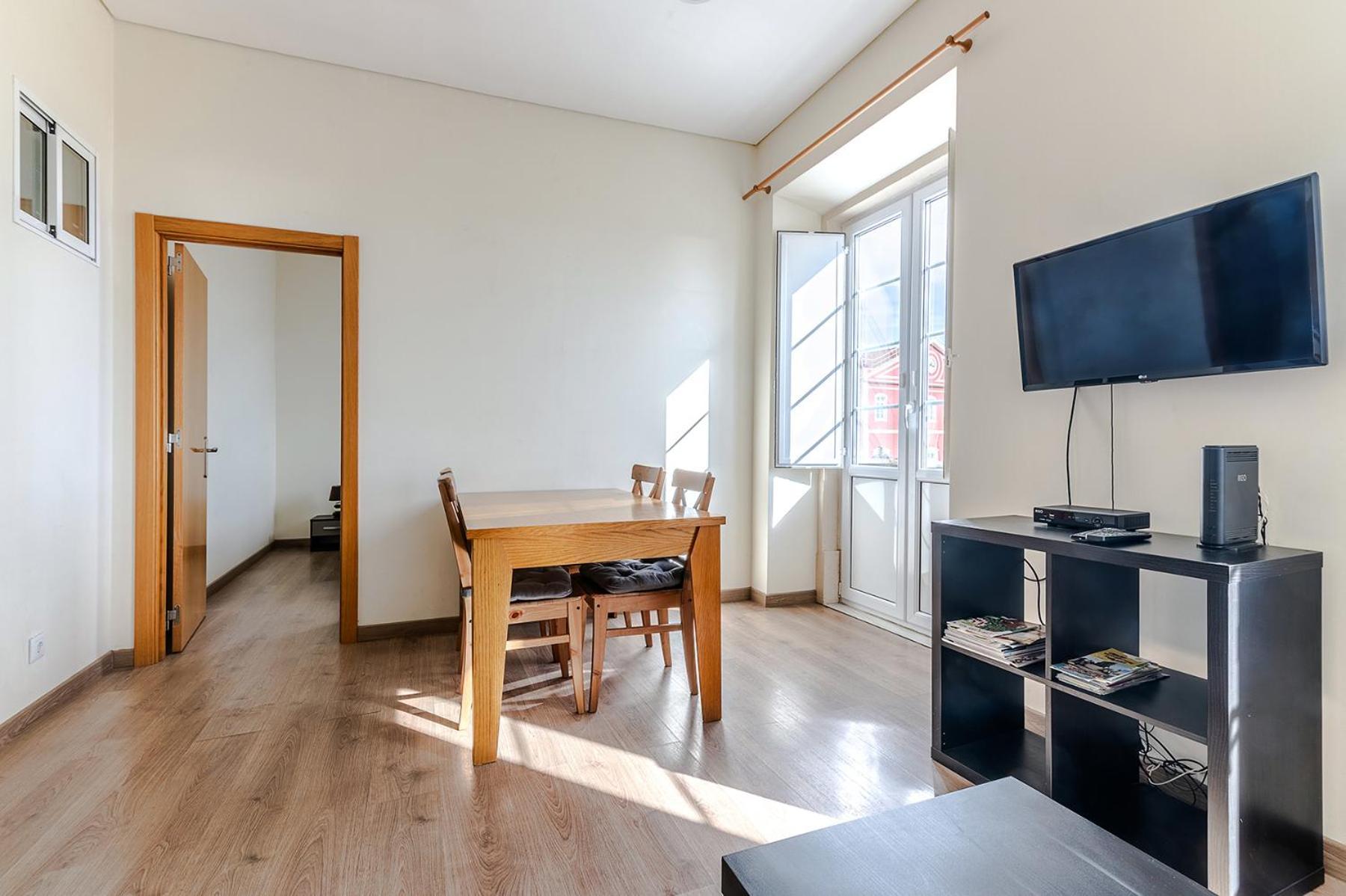 Apartment Very Sunny With Large Balcony 3rd Floor